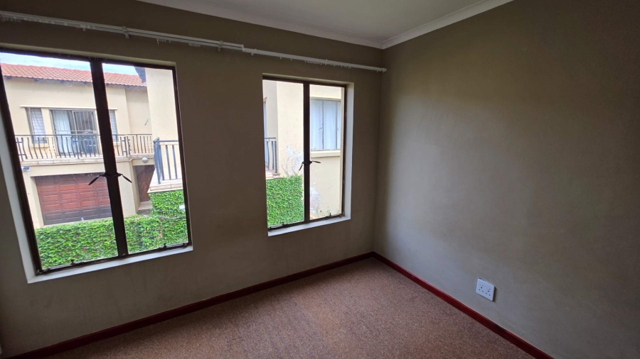 3 Bedroom Property for Sale in Melodie North West
